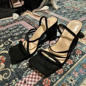 Elegant Black Strappy Women's Heels